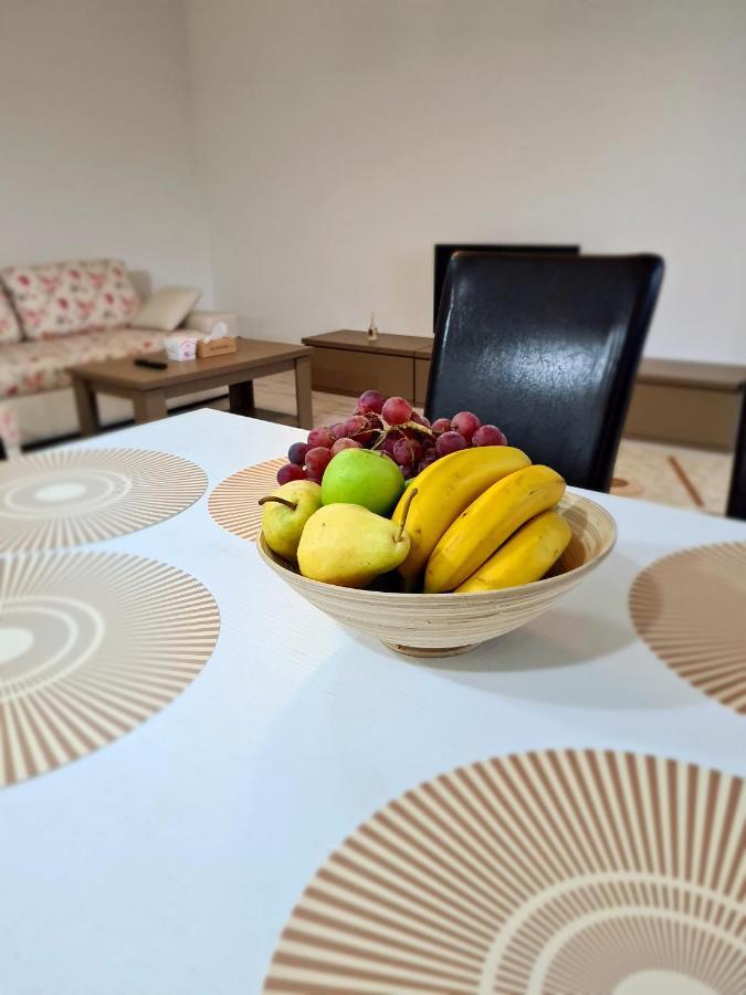 Cozy Apartment Arad Buitenkant foto
